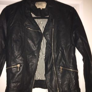 ZARA Trafaluc Moto-Jacket Faux Leather Bomber Zip Front Jacket Womens M